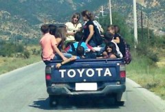 mathites_karotsa_souli_paramythia