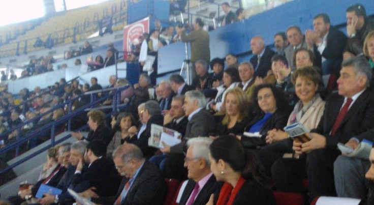 Ολγα ΠΣΕ καθίσματα lsc