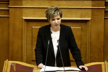 ÂÏÕËÇ - ÓÕÆÇÔÇÓÇ ÔÇÓ ÓÕÌÖÙÍÉÁÓ ÔÙÍ ÐÑÅÓÐÙÍ ÓÔÇÍ ÏËÏÌÅËÅÉÁ ÔÇÓ ÂÏÕËÇÓ (2ç ÇÌÅÑÁ)(EUROKINISSI/ ÃÉÁÍÍÇÓ ÐÁÍÁÃÏÐÏÕËÏÓ)