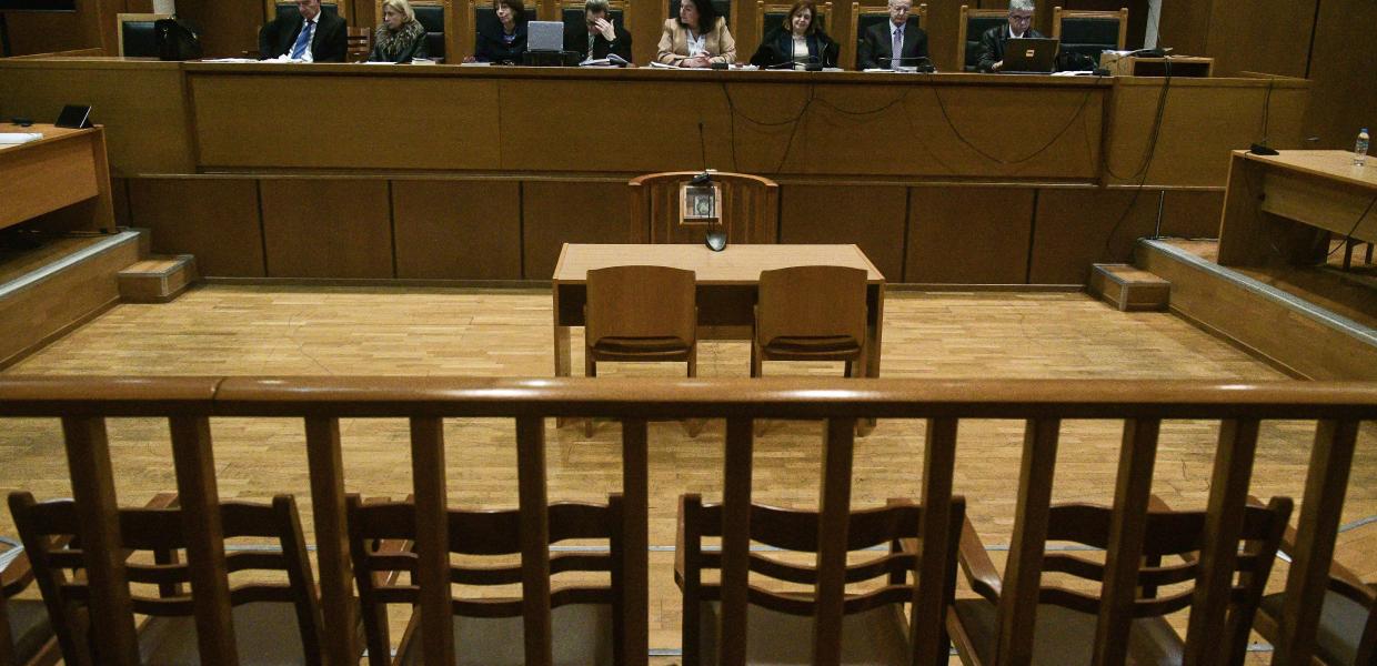 AITHOYSA DIKASTHRIOY XRYSH AVGI